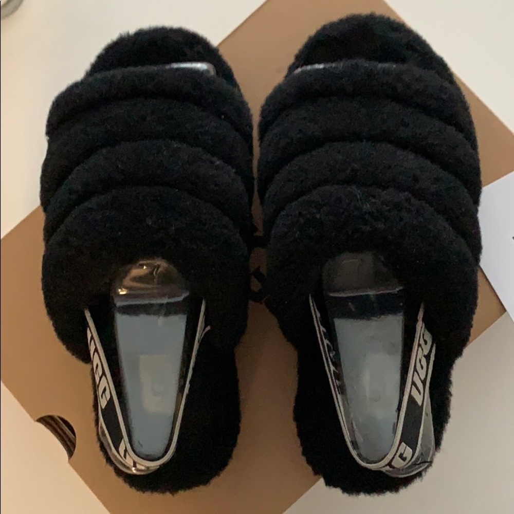UGG Fluff Yeah Slide black GUC